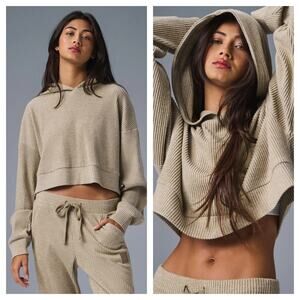Alo Yoga Womens Gravel Heather Muse Cropped Rib Knit Hoodie - Medium EUC